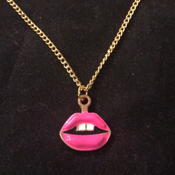 Pink Lip charm with teeth & 3 dots necklace. - Picture 2 of 3